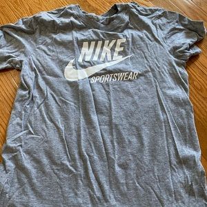 Nike T-shirt